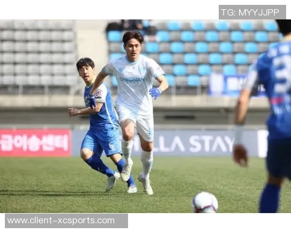 成都市姜姓足球明星的崛起与成就探秘让我们一起见证他们的辉煌历程